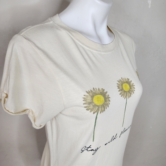NWT‎ Project Karma Stay Wild Flower Child Crew Neck Tee Yellow Size Small - Picture 4 of 12